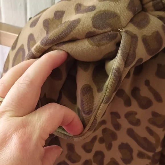 Leopard Comfrt Sz Large - Picture 5 of 5